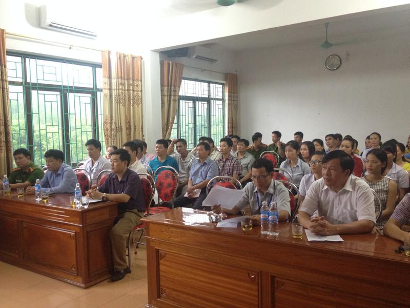 Các đại biểu và học viên tham dự lễ khai mạc huấn luyện PCCC